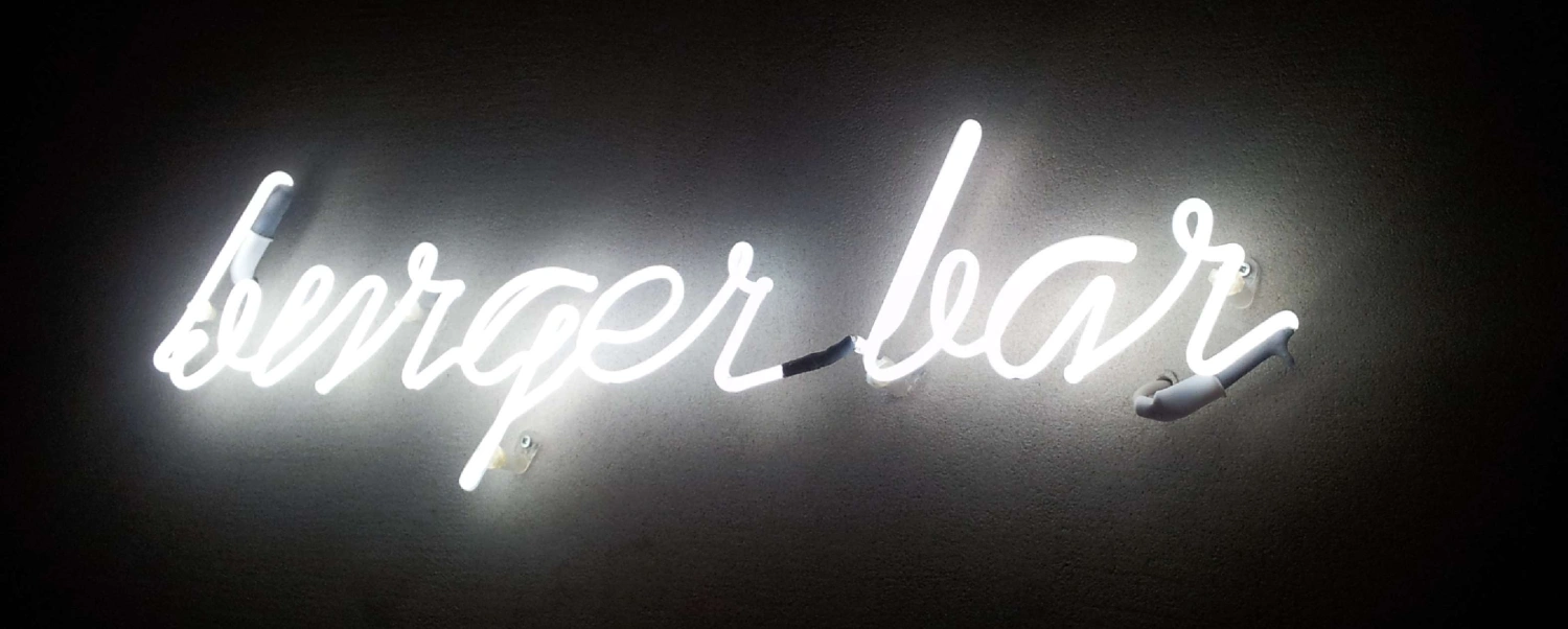 Burger Bar Neon – Technical study