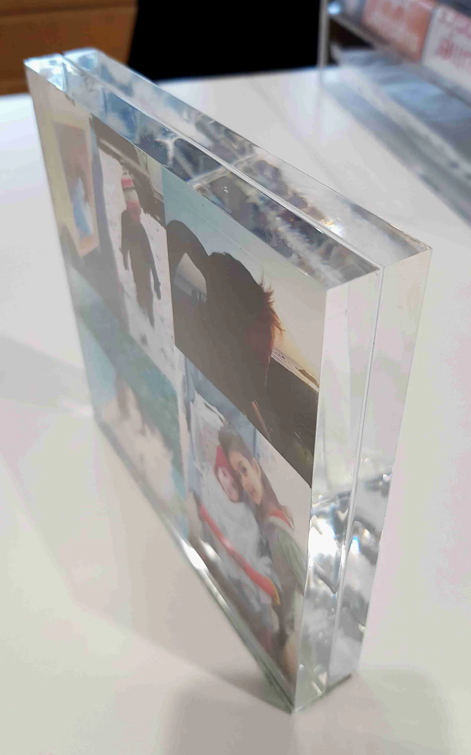 Frame (freestanding)