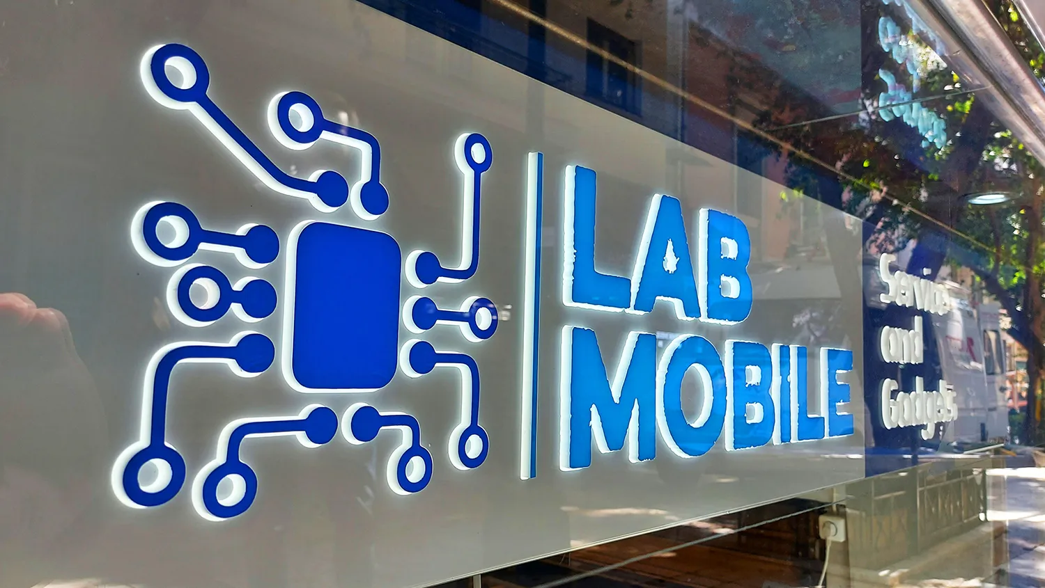 Lab Mobile Tsakalof – Technical study
