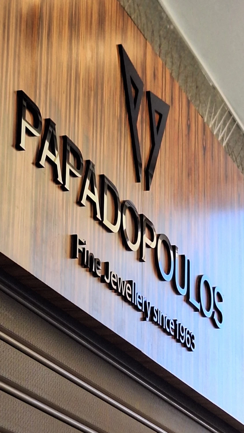 Papadopoulos black plexiglass